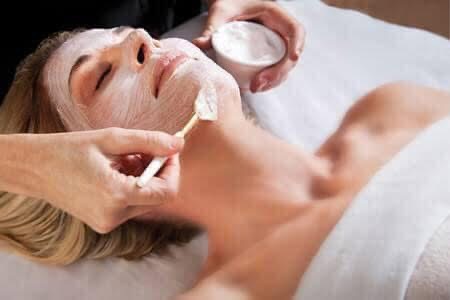 Refresh package — Aromatherapy Facial at Gumtree Retreat