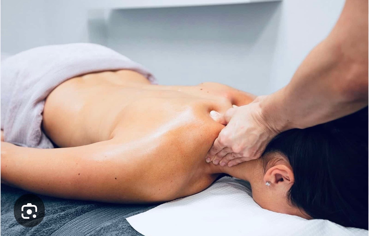 Recharge — 90min aroma massage with facial at Gumtree Retreat